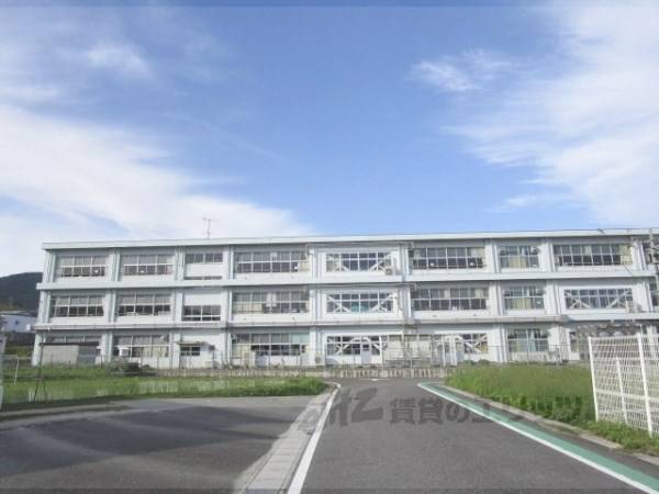 小松小学校