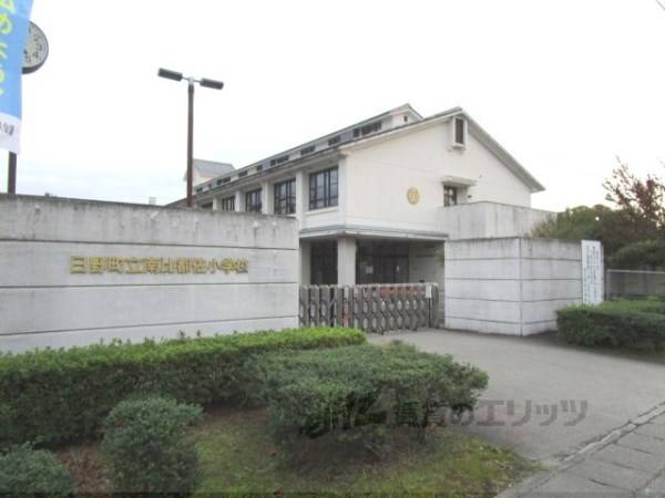 南比都佐小学校