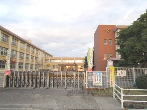 必佐小学校