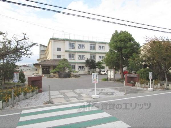 南郷里小学校