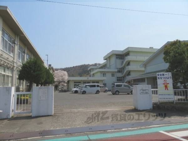 中筋小学校
