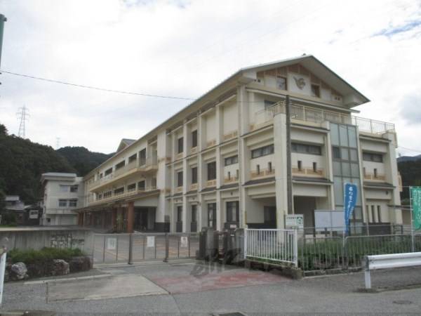 河南小学校