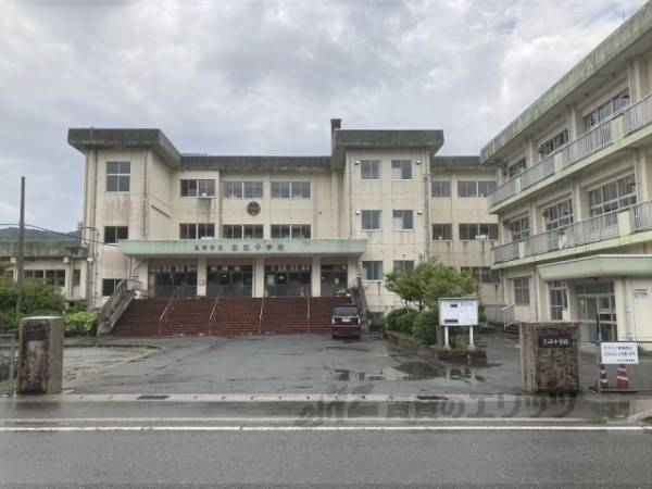 豊岡市立三江小学校