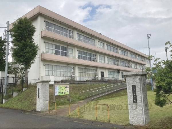 豊岡市立新田小学校
