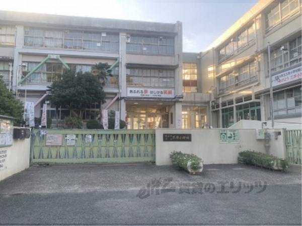 寝屋川市立三井小学校