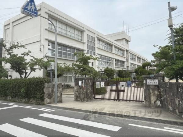 伊丹市立天神川小学校