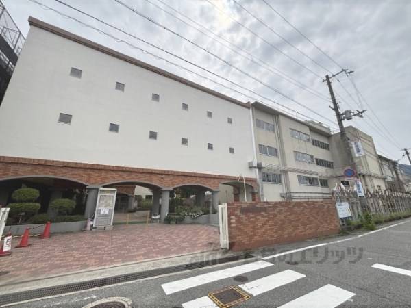 宝塚市立宝塚小学校