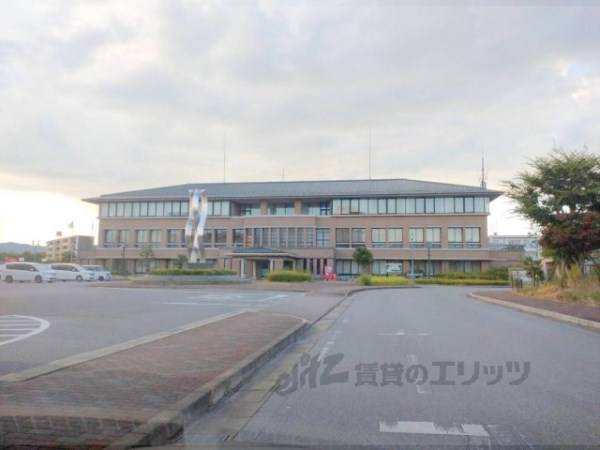 愛荘町役場愛知川庁舎