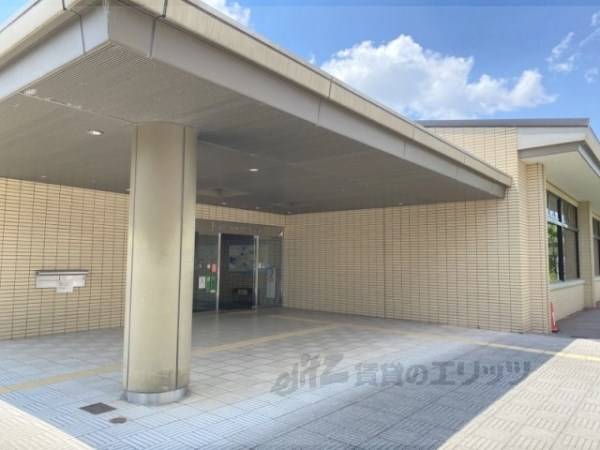 京田辺市立中央図書館