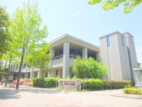 滋賀県立図書館
