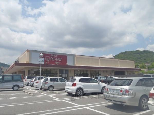 デイリーカナートイズミヤ　桂坂