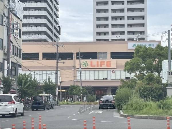 ライフ 香里園店