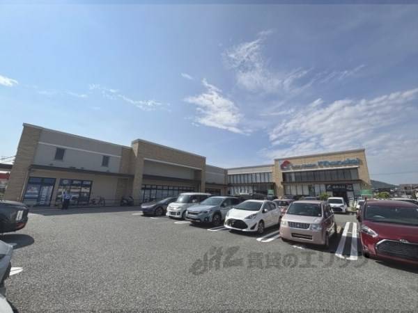 万代　南花屋敷店