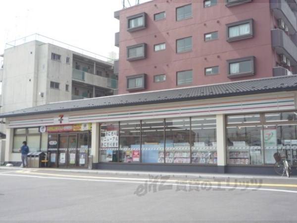 セブンイレブン 京都常盤店