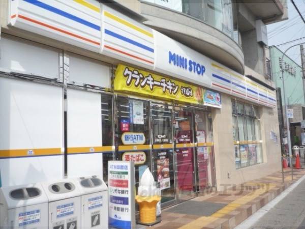 ミニストップ 太秦帷子ノ辻駅前店