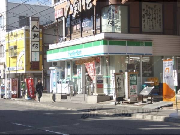 ファミリーマート　竹田久保店