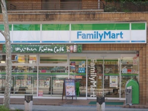 ファミリーマート 四条大宮店