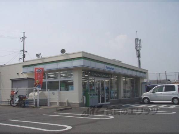 ファミリーマート　山科八代店