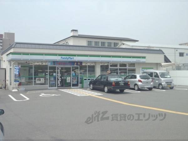 ファミリーマート 天神川高辻店
