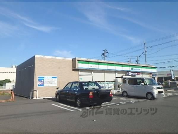 ファミリーマート 久御山もみいけ店