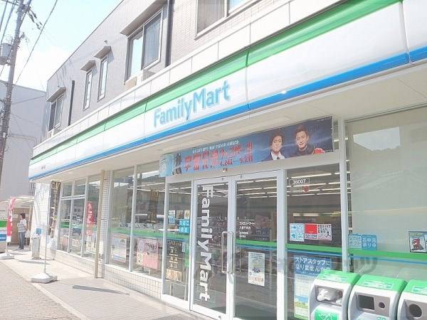 ファミリーマート 八幡千束店
