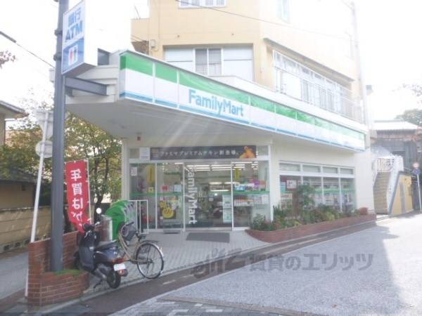 ファミリーマート 梶友西向日駅前