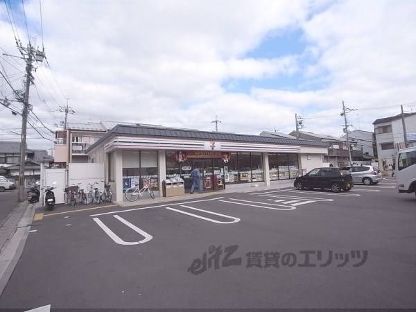 セブンイレブン 京都梅津店