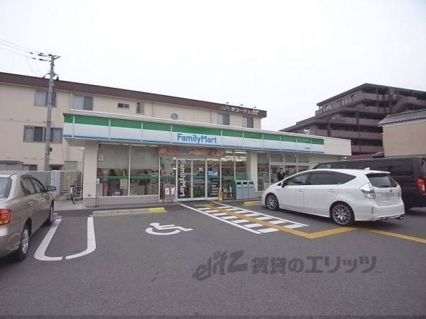 ファミリーマート　大津唐崎店