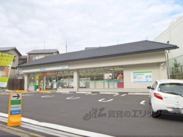ファミリーマート 妙心寺駅前店