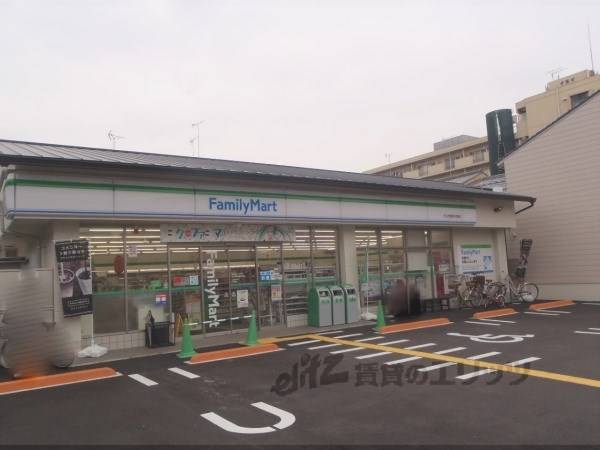 ファミリーマート　中立売智恵光院