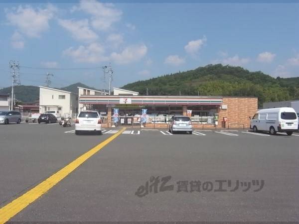 セブンイレブン　園部内林町店