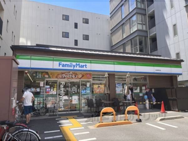 ファミリーマート 五条新町店