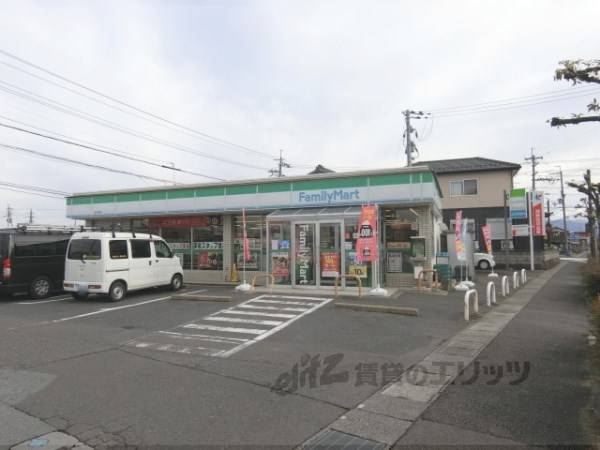 ファミリーマート　妙法寺店