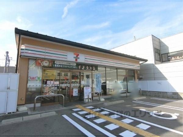 セブンイレブン　京阪鳥羽街道駅前店