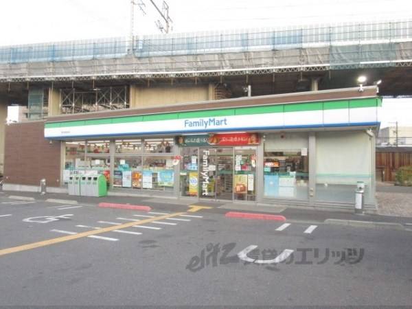ファミリーマート　向日南淀井店