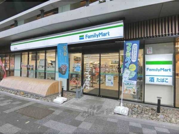 ファミリーマート　本能寺店