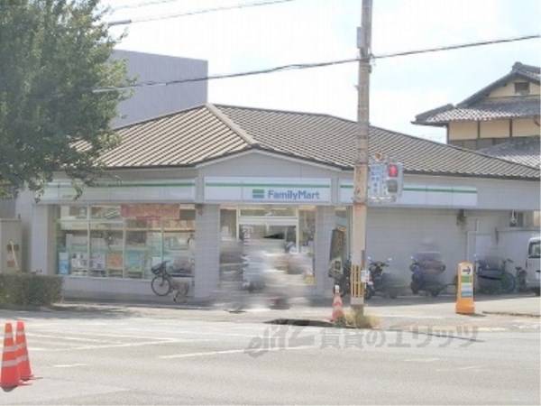 ファミリーマート 北野白梅町店