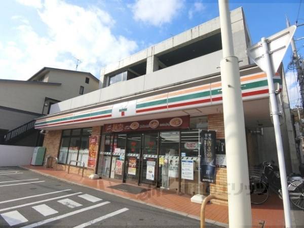 セブンイレブン 京阪四宮駅東店