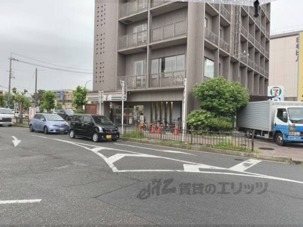 セブンイレブン 奈良芝辻町店