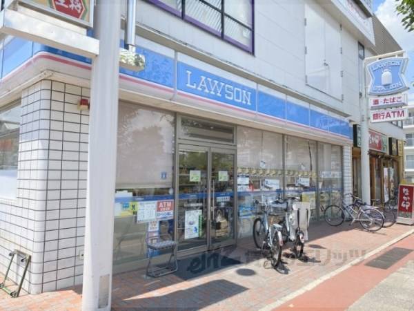 ローソン　新田辺駅前店