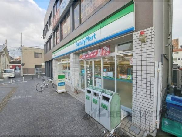 ファミリーマート 橿原神宮前駅西口店