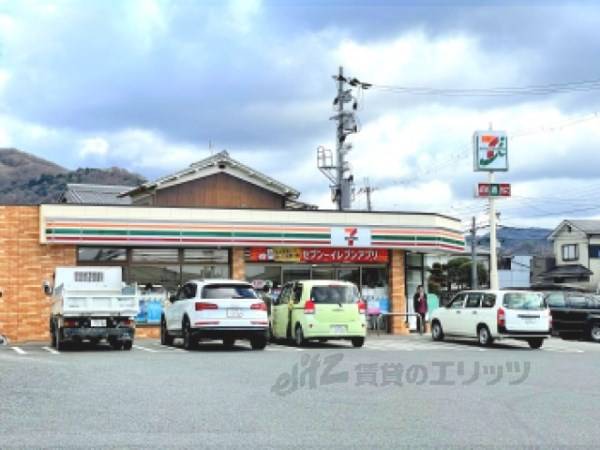 セブンイレブン　奈良高畑町店
