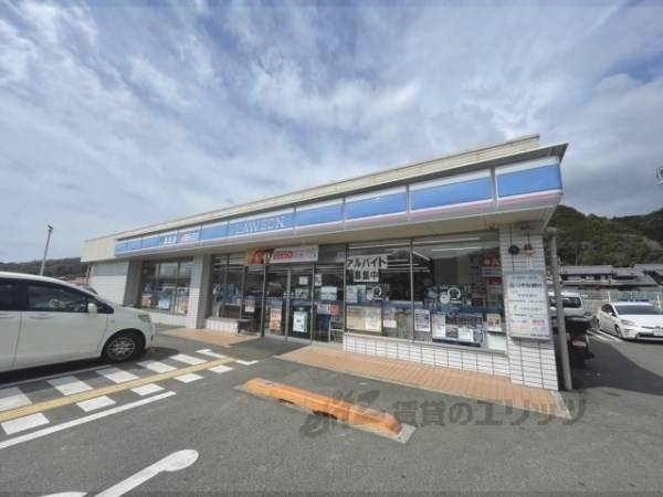 ローソン　桜井脇本店