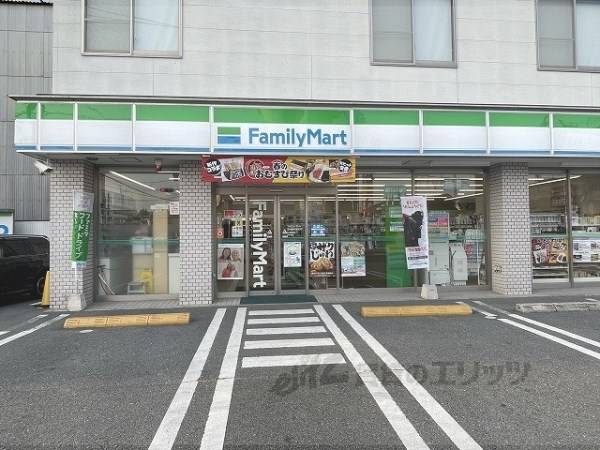 ファミリーマート　近鉄筒井駅前店