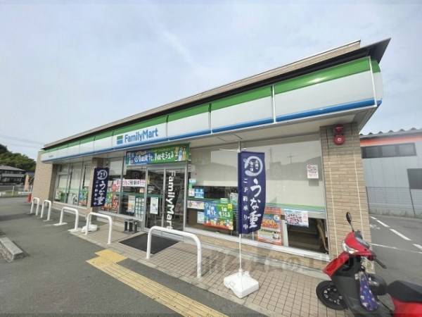ファミリーマート 香芝良福寺店