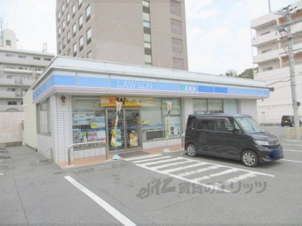 ローソン　JR三郷駅前店