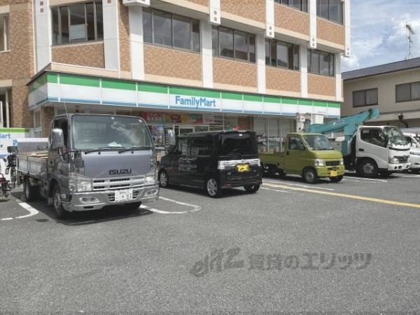 ファミリーマート　生駒東松ヶ丘店