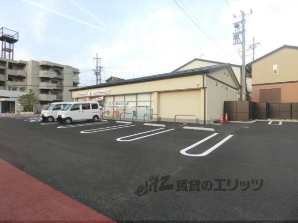 セブンイレブン 京都山科小山店