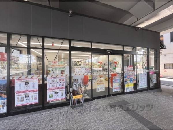 セブンイレブンハートイン　JR梅小路