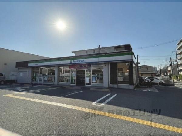 ファミリーマート　伏見舞台町店